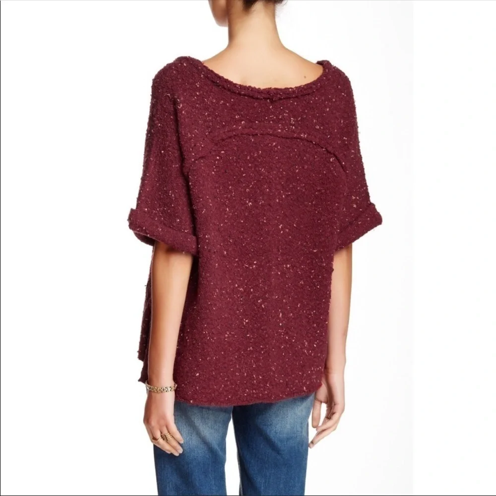 FREE PEOPLE Tweed Oversized Slouchy Berry Colored Short Sleeve Sweater Small